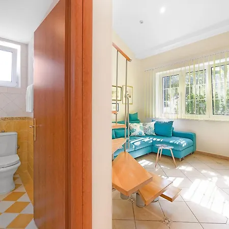 Blanka - Garden Oasis With Jacuzzi *