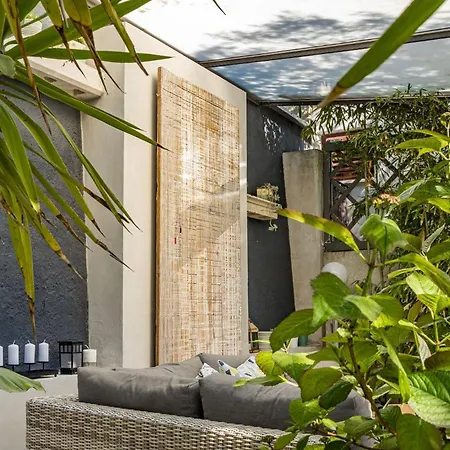 דירה Blanka - Garden Oasis With Jacuzzi