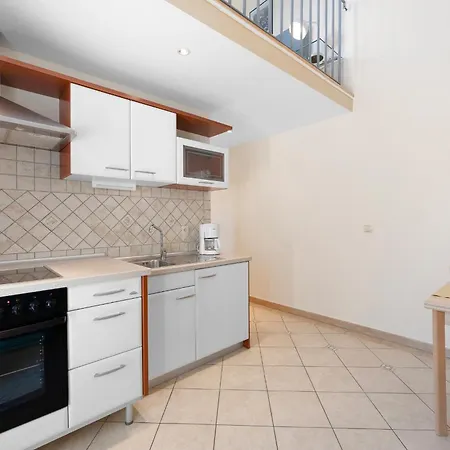 Apartmán Blanka - Garden Oasis With Jacuzzi